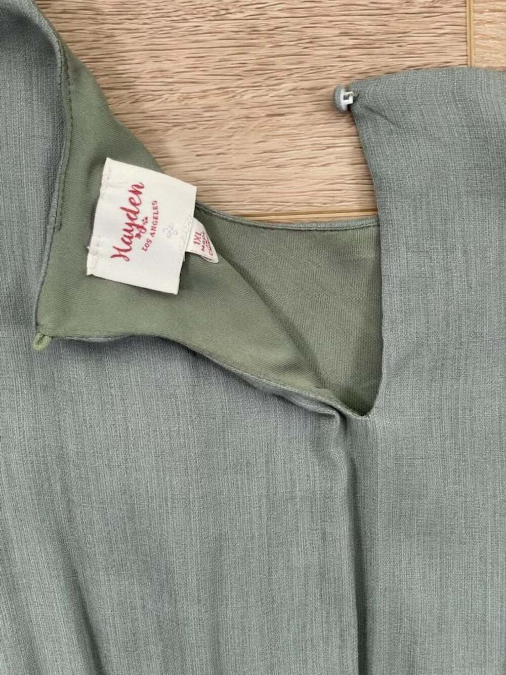 Hayden Los Angeles Embroidered Midi Dress 1XL Sage Green Boho Pockets - Picture 11 of 11